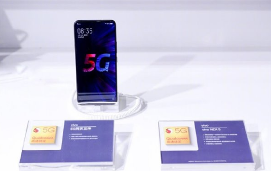 vivo5G研发中心总监秦飞：首批5G手机价格不会过万