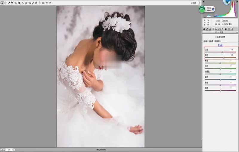 photoshop给婚纱照片制作出梦幻效果教程(3)