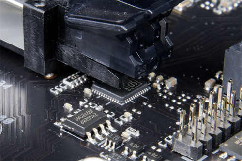 ASUS ROG Maximus XIII Hero(M13H)主机板开箱测试/Z590晶片组搭载(49)