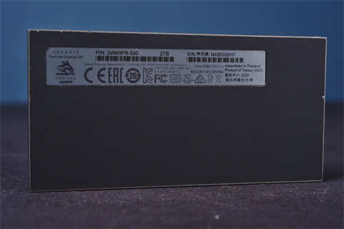 Seagate FireCuda Gaming SSD 高速 NVMe 可携式固态硬碟 外接 20Gbps, USB 3.2 Gen 2x2(5)