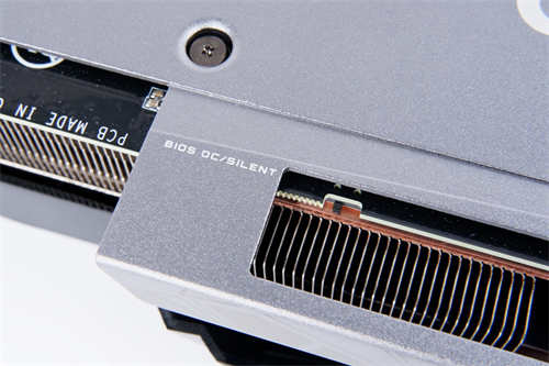 GIGABYTE GeForce RTX 3080 GAMING OC 10G开箱测试/3080自製卡的高性价比首选(11)