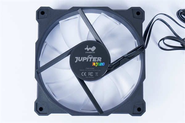 InWin Jupiter AJ120 三入装系统风扇 / 1680 万色 ARGB、强劲风量输出、优质散热效果(11)