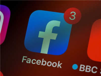 Facebook 向 iOS 用户发出通知，为确保免费服务继续下去请同意被追蹤
