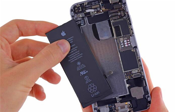 苹果手机电池健康一年损耗多少正常(1)