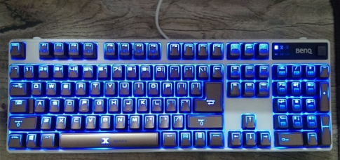 电脑键盘三个灯不亮了怎么办(1)