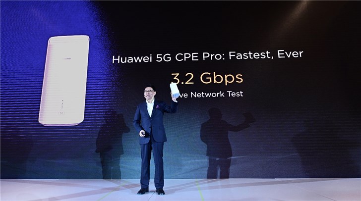 2月MWC2019预沟通会上，华为将发布5G折叠屏手机(3)