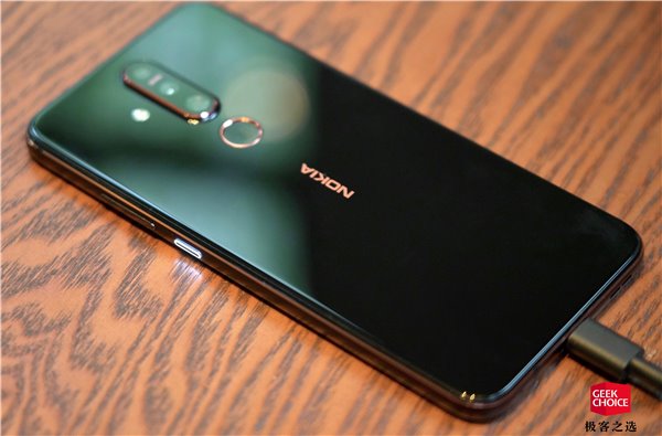 诺基亚X71手机：打孔屏，4800万像素蔡司三摄(6)